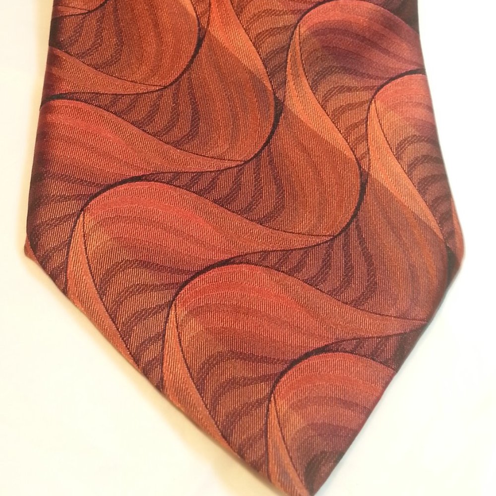 Murano 100% Silk Geometric Necktie Hand Tailored